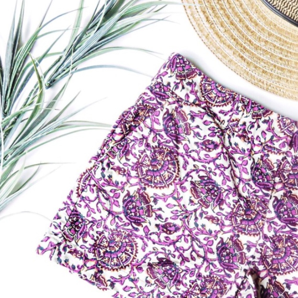 LOFT Floral Print Shorts